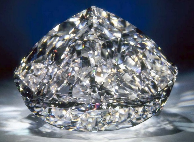 Как и где выращивают крупнейшие в мире алмазы